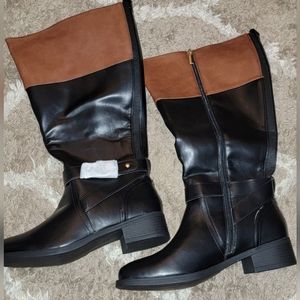 BOOTS BRAND NEW 9½
